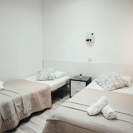 鲁塔弗朗西亚旅馆 招待所